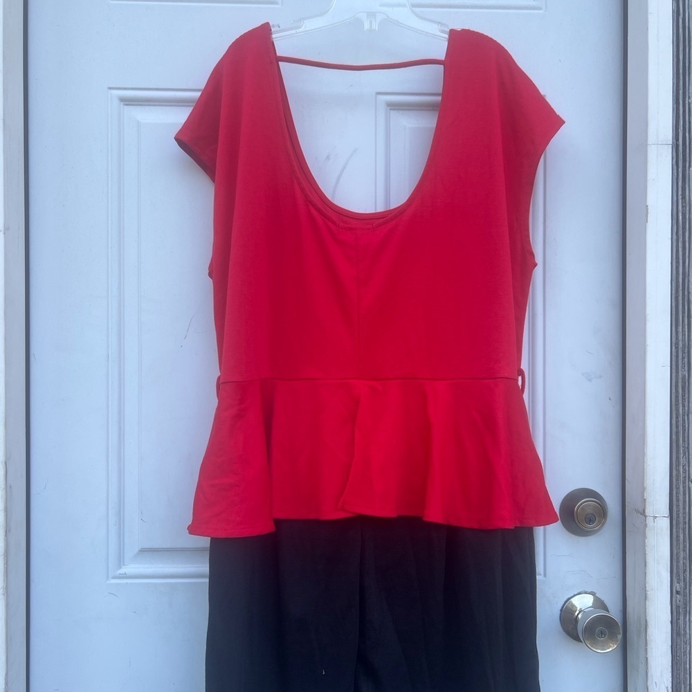 Red and black bodycon size 2XL